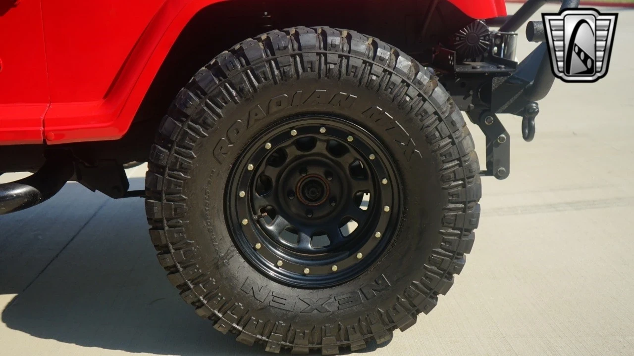 1994 Jeep YJ Wrangler - Image 12 of 21