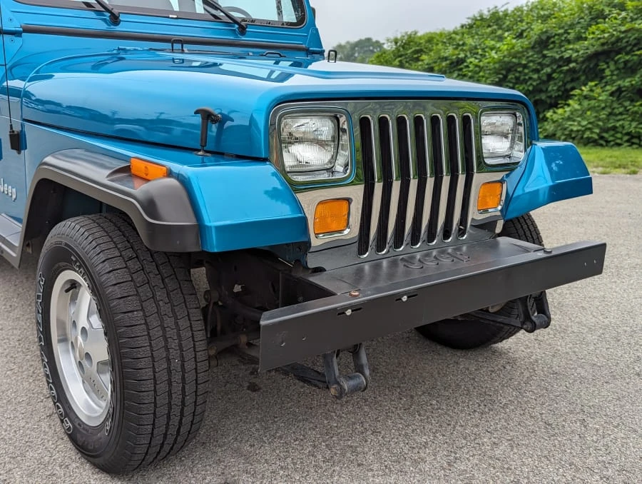 1994 Jeep YJ Wrangler - Image 26 of 31