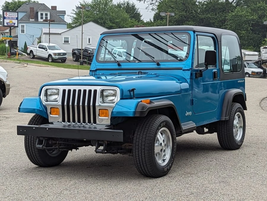 1994 Jeep YJ Wrangler - Image 14 of 31