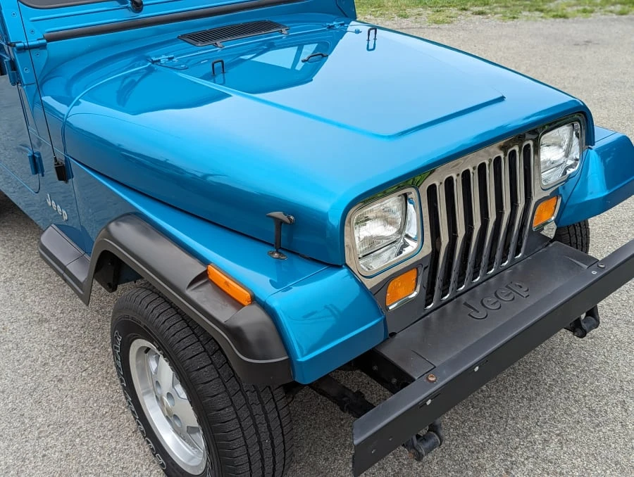 1994 Jeep YJ Wrangler - Image 27 of 31