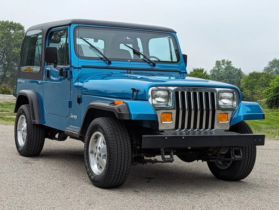 1994 Jeep YJ Wrangler - Image 9 of 31