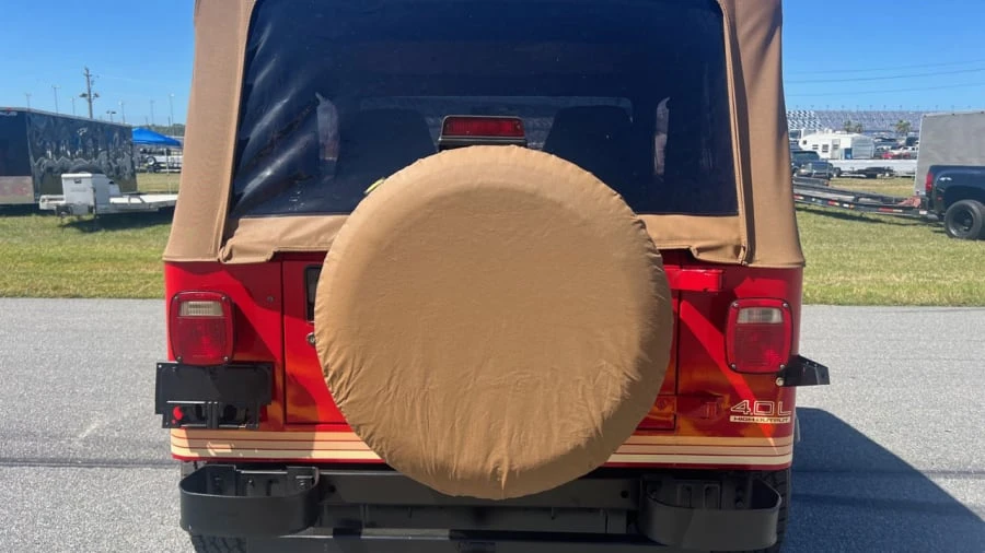 1994 Jeep YJ Wrangler - Image 6 of 21