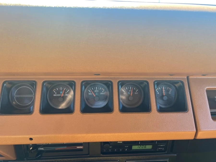 1994 Jeep YJ Wrangler - Image 9 of 20