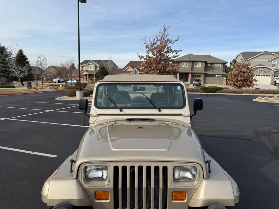 1994 Jeep YJ Wrangler - Image 8 of 21