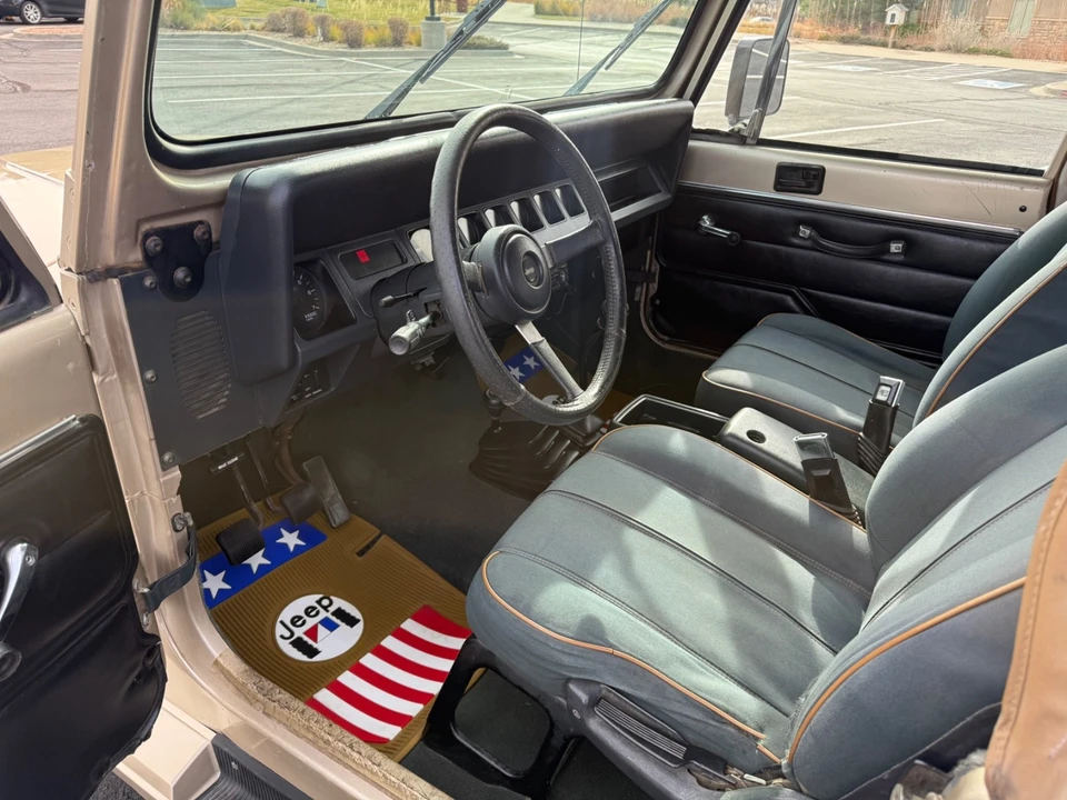 1994 Jeep YJ Wrangler - Image 10 of 21
