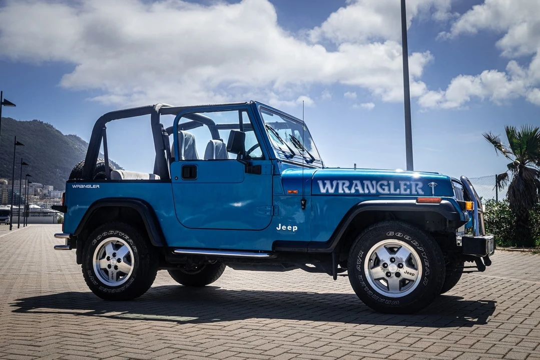 1994 Jeep YJ Wrangler - Image 26 of 30