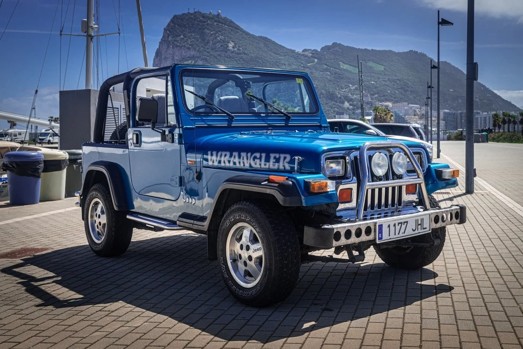 1994 Jeep YJ Wrangler - Image 7 of 30