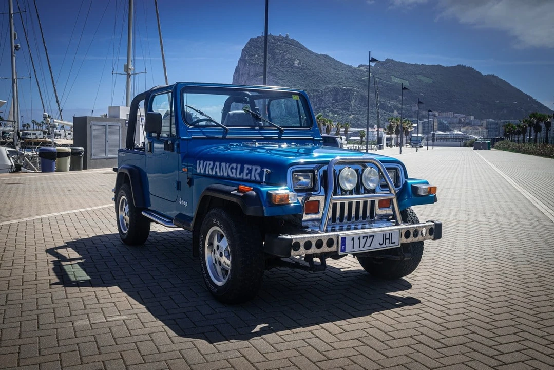 1994 Jeep YJ Wrangler - Image 15 of 30
