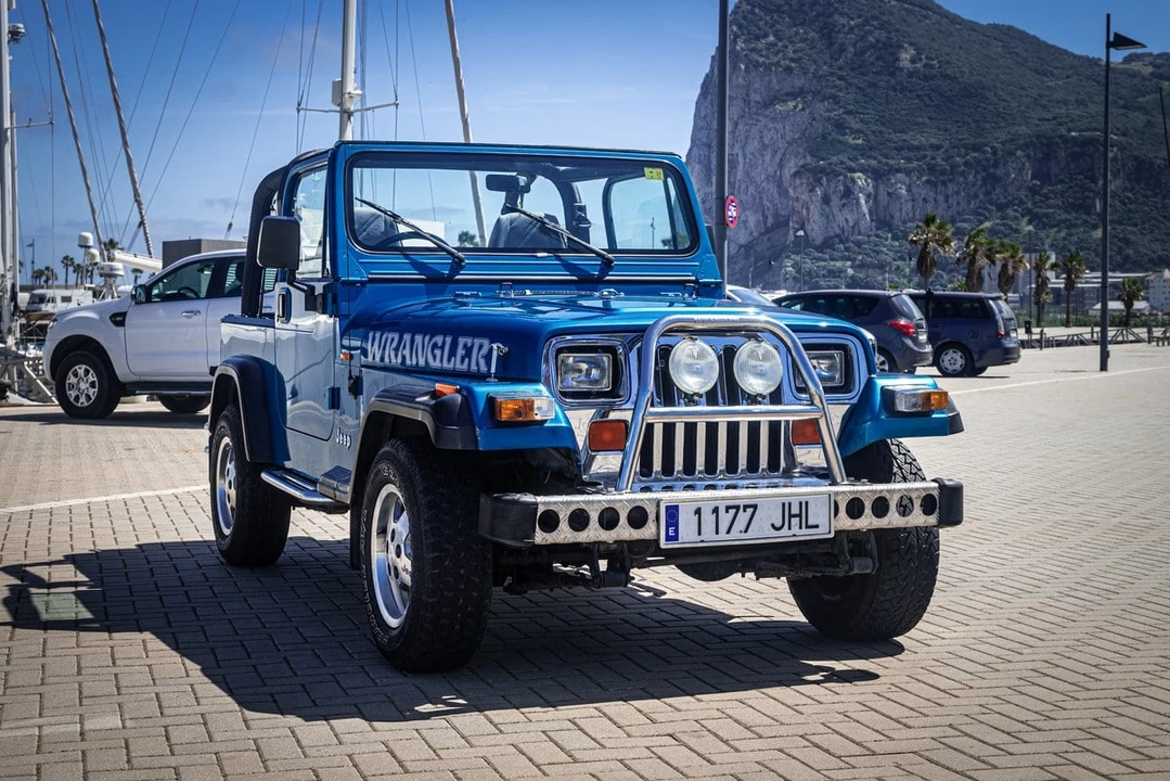 1994 Jeep YJ Wrangler - Image 25 of 30