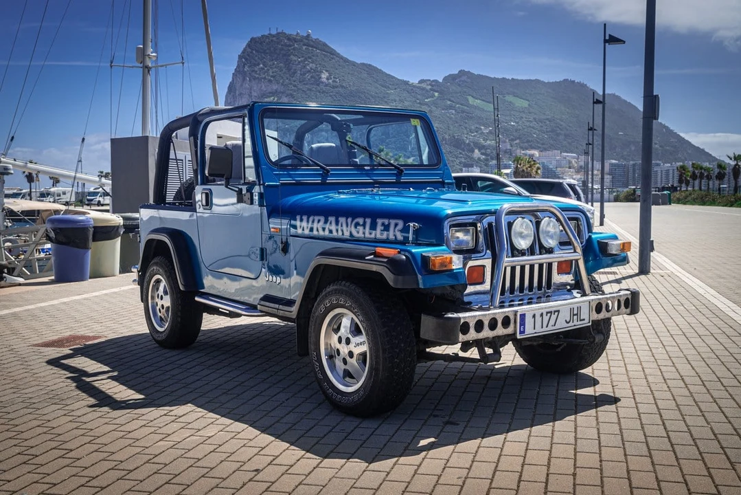 1994 Jeep YJ Wrangler - Image 6 of 30