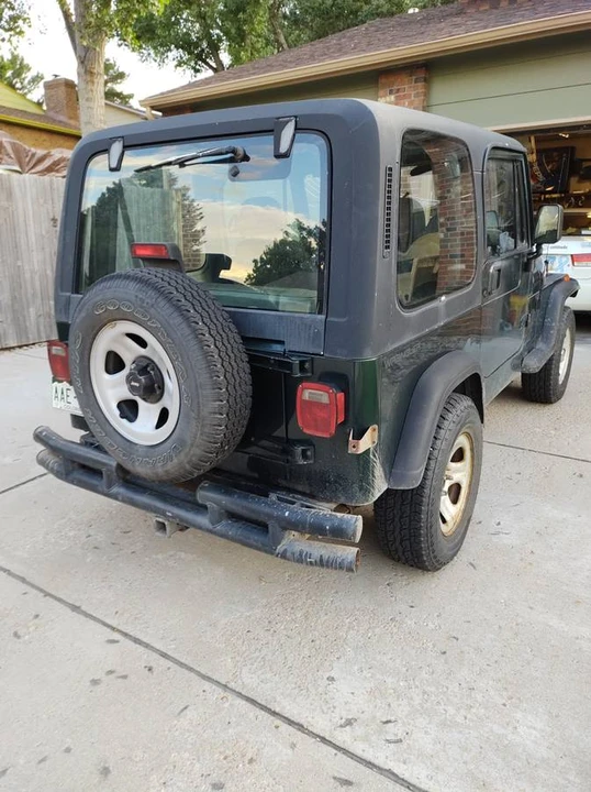 1994 Jeep YJ Wrangler - Image 14 of 15