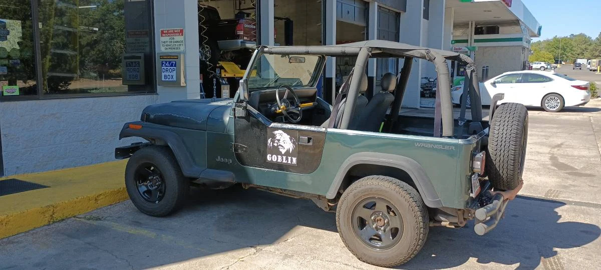 1994 Jeep YJ Wrangler - Image 13 of 15