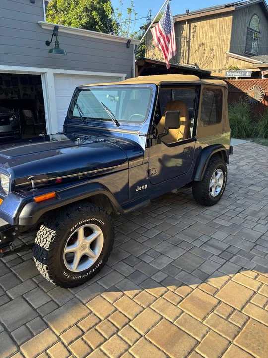 1994 Jeep YJ Wrangler - Image 16 of 23