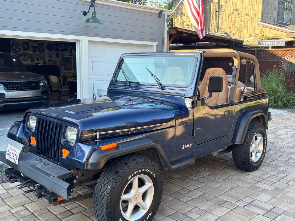 1994 Jeep YJ Wrangler - Image 20 of 23