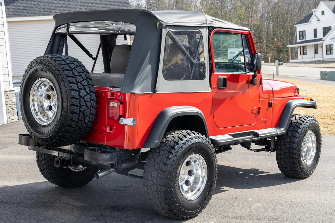 1994 Jeep YJ Wrangler - Image 6 of 31