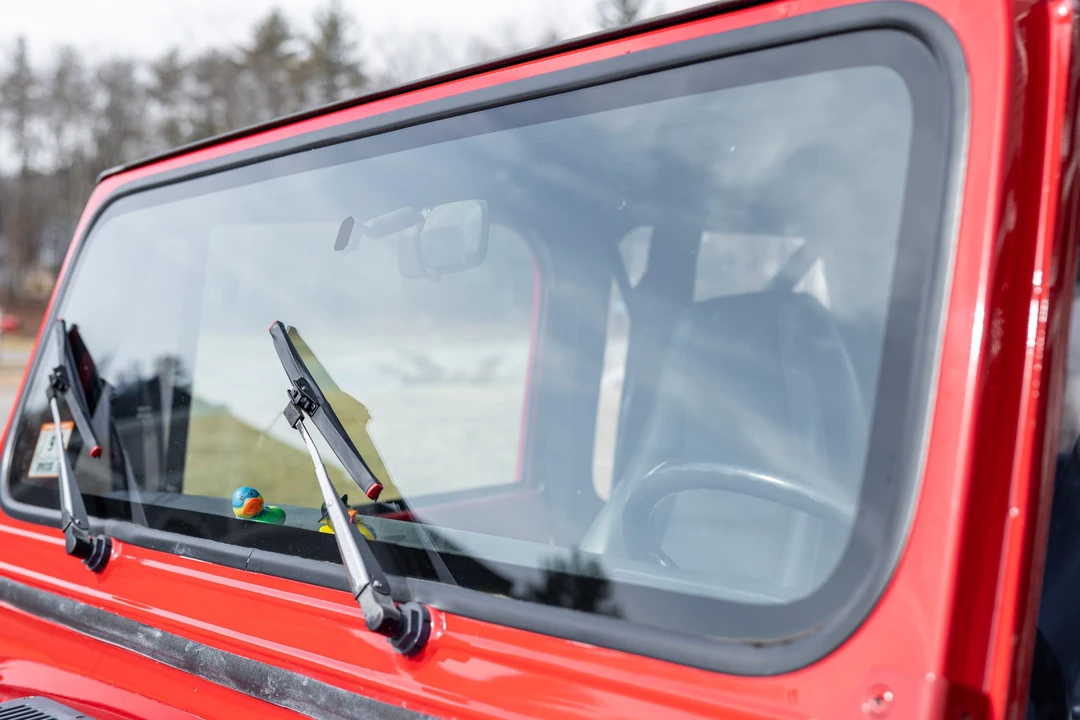 1994 Jeep YJ Wrangler - Image 17 of 31