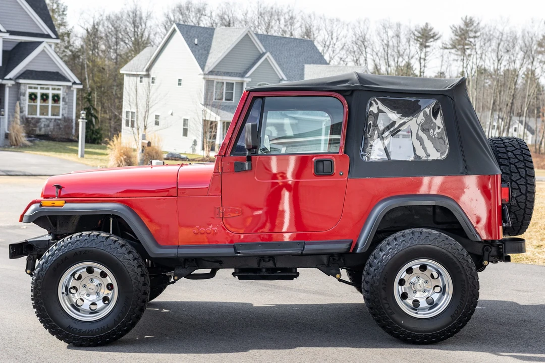 1994 Jeep YJ Wrangler - Image 3 of 31