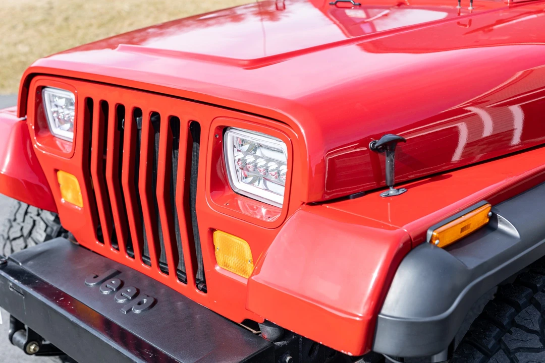 1994 Jeep YJ Wrangler - Image 14 of 31