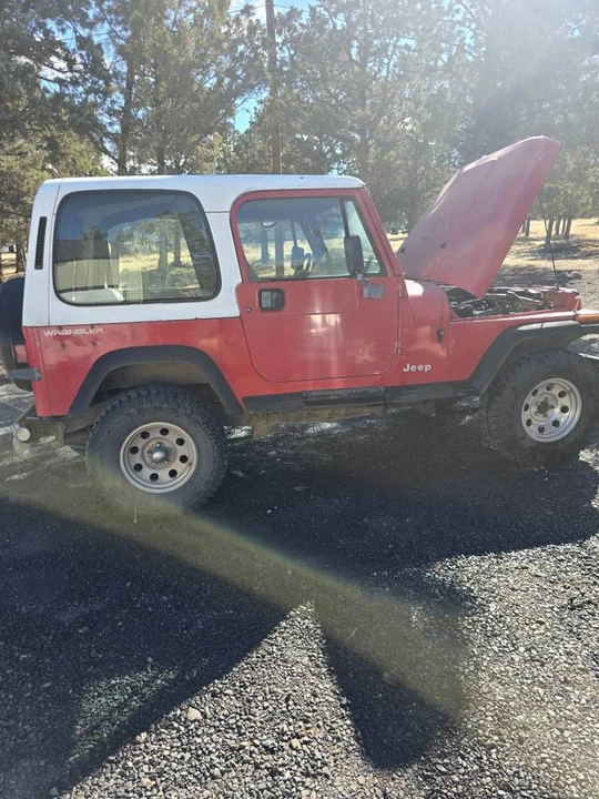 1994 Jeep YJ Wrangler - Image 4 of 4