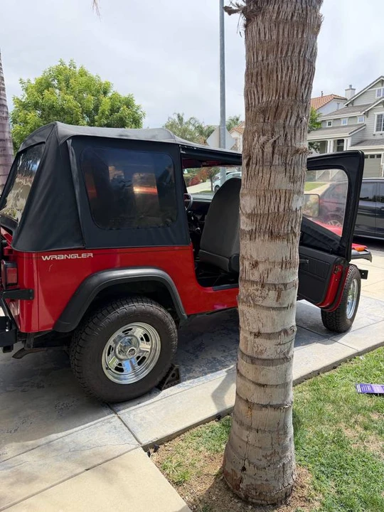 1994 Jeep YJ Wrangler - Image 3 of 10