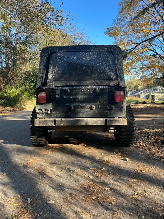 1994 Jeep YJ Wrangler - Image 5 of 5