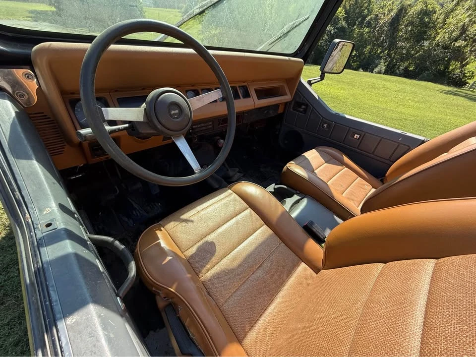 1994 Jeep YJ Wrangler - Image 13 of 14