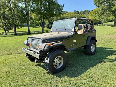 1994 Jeep Wrangler Black & Tan SUV 2D