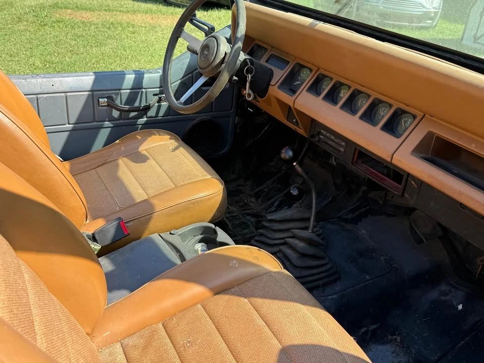 1994 Jeep YJ Wrangler - Image 14 of 14