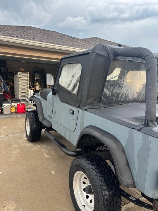 1994 Jeep YJ Wrangler - Image 15 of 20