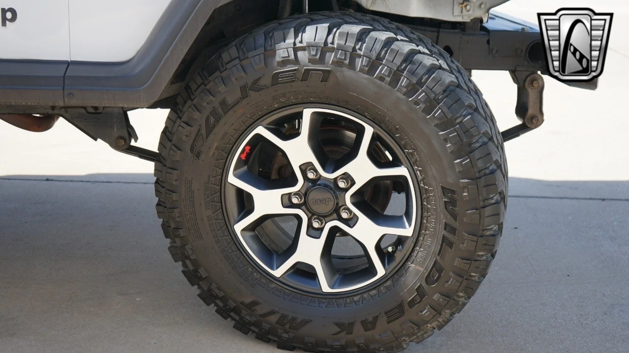 1994 Jeep YJ Wrangler - Image 11 of 12