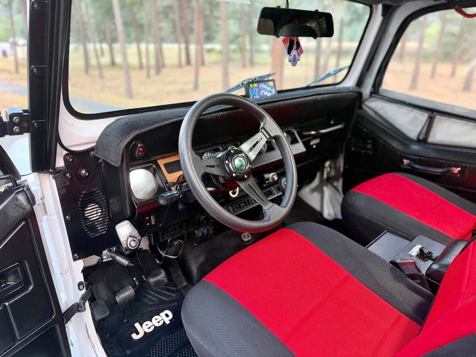1994 Jeep YJ Wrangler - Image 12 of 20