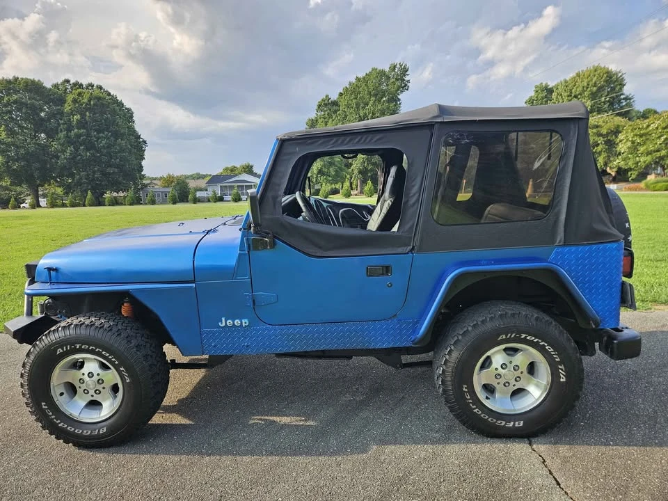 1994 Jeep YJ Wrangler - Image 3 of 19