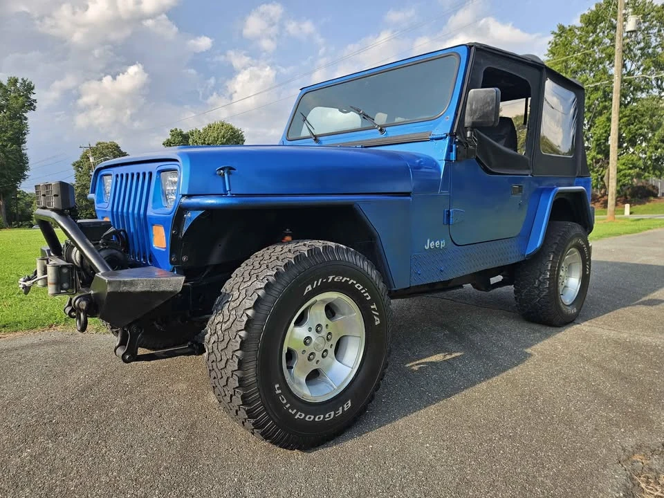 1994 Jeep YJ Wrangler - Image 5 of 19