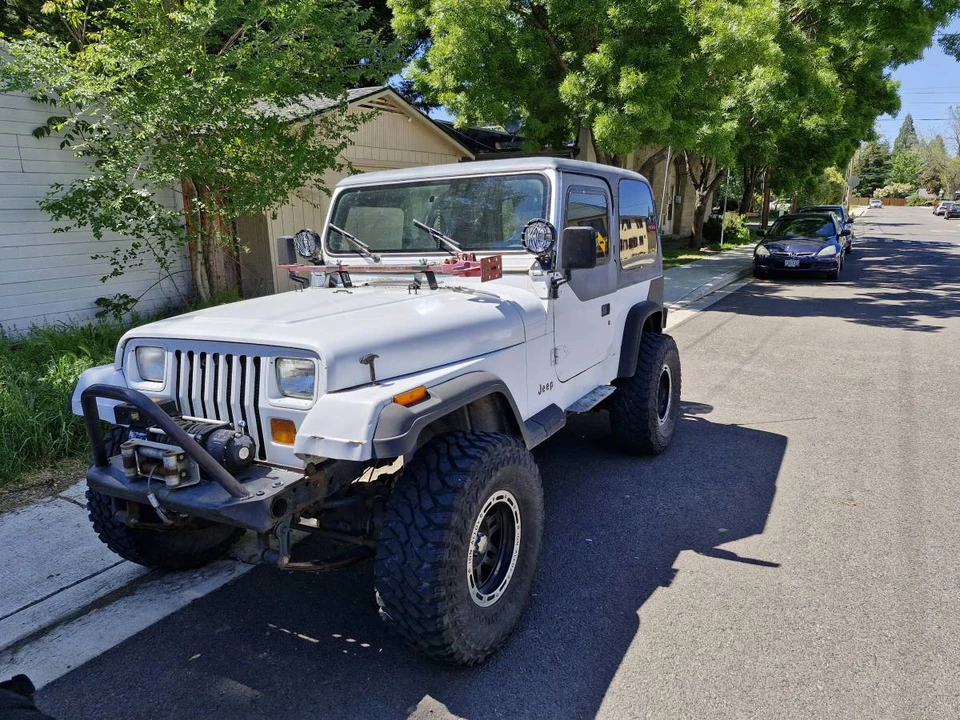 1994 Jeep YJ Wrangler - Image 5 of 11