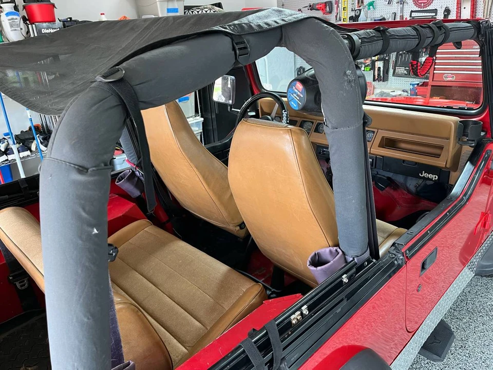 1994 Jeep YJ Wrangler - Image 11 of 16