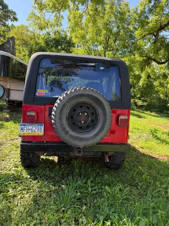 1994 Jeep YJ Wrangler - Image 3 of 7