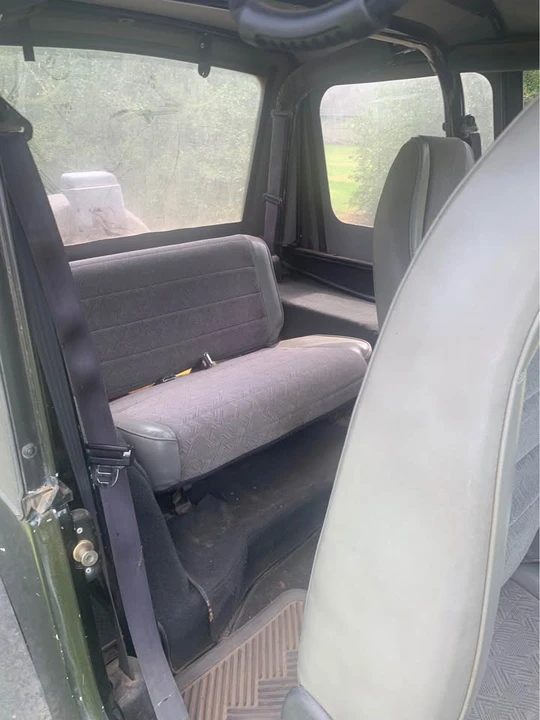 1994 Jeep YJ Wrangler - Image 9 of 12