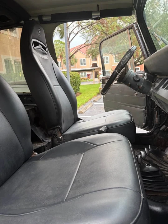 1994 Jeep YJ Wrangler - Image 6 of 7