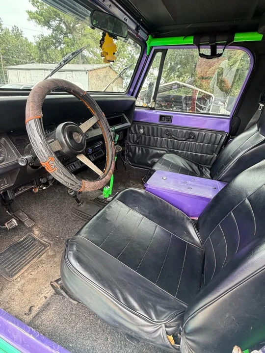 1994 Jeep YJ Wrangler - Image 8 of 9