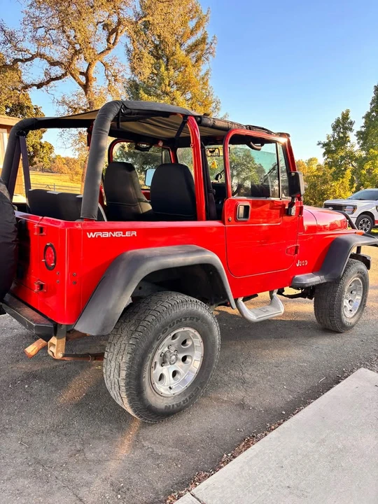 1994 Jeep YJ Wrangler - Image 4 of 13