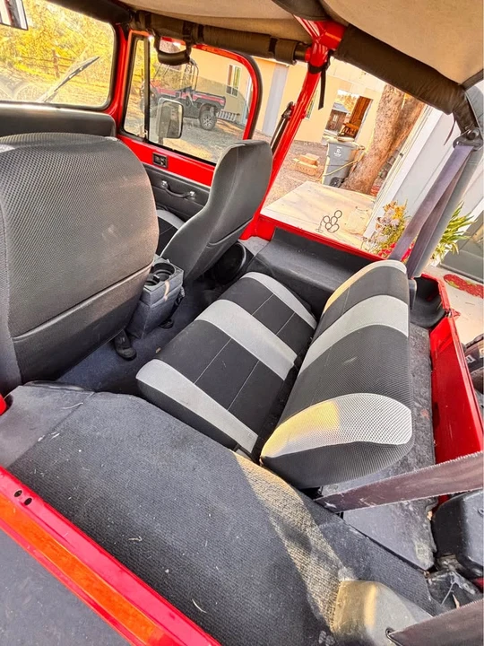 1994 Jeep YJ Wrangler - Image 8 of 13