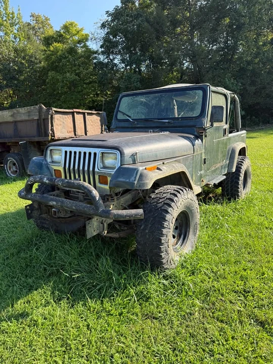 1994 Jeep YJ Wrangler - Image 2 of 7