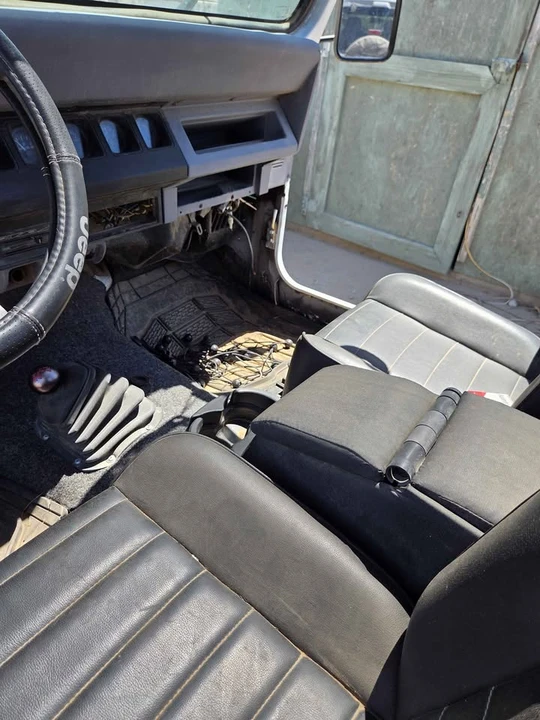 1994 Jeep YJ Wrangler - Image 4 of 11