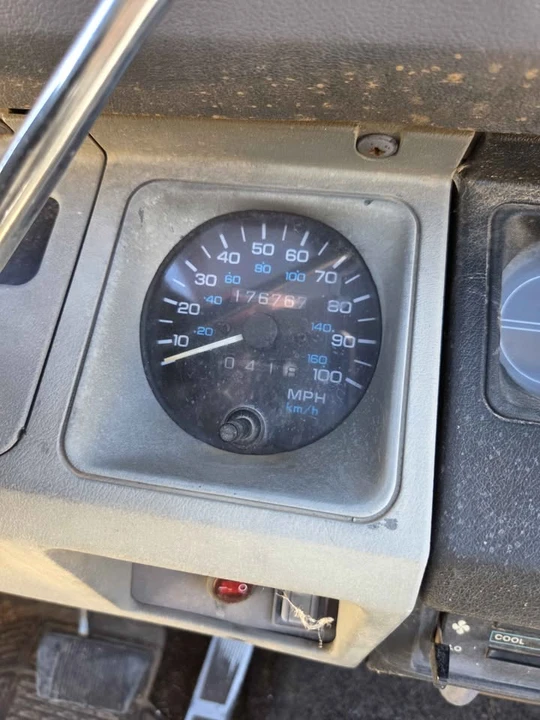1994 Jeep YJ Wrangler - Image 5 of 11