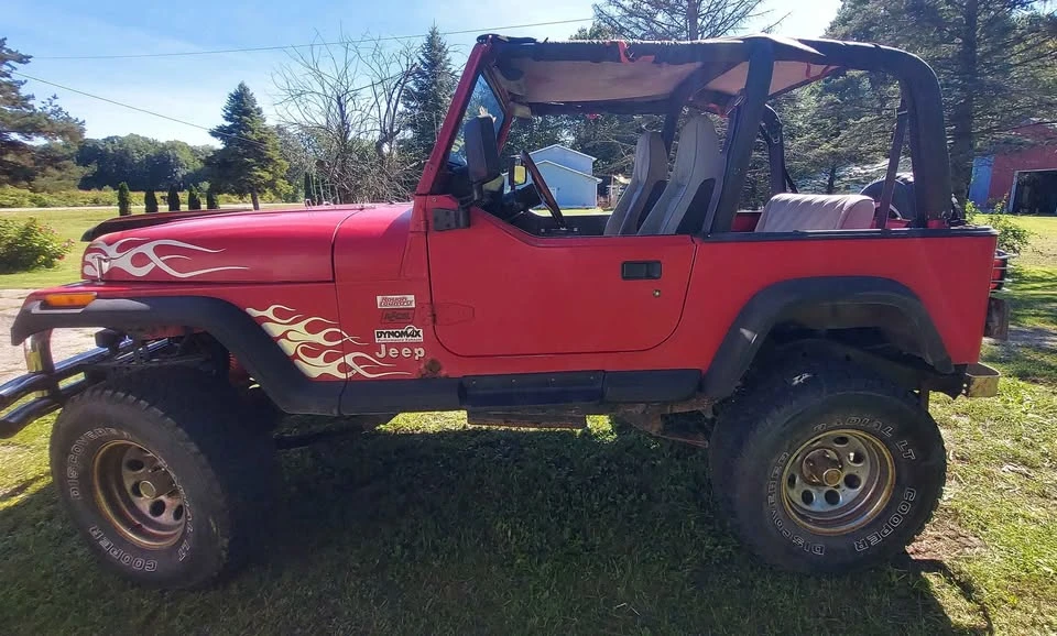 1994 Jeep YJ Wrangler - Image 3 of 10
