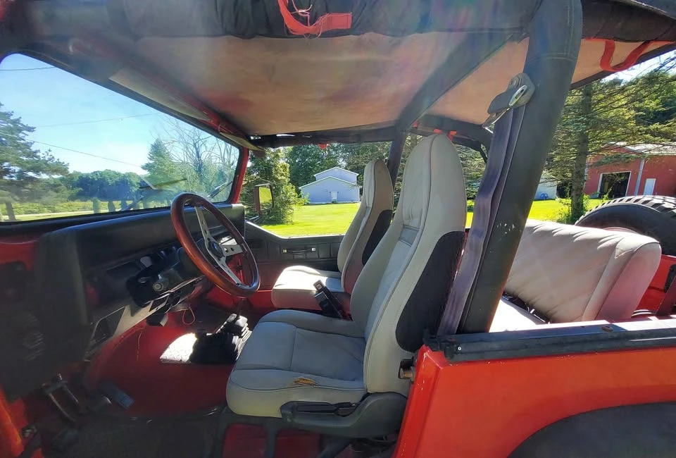 1994 Jeep YJ Wrangler - Image 5 of 10