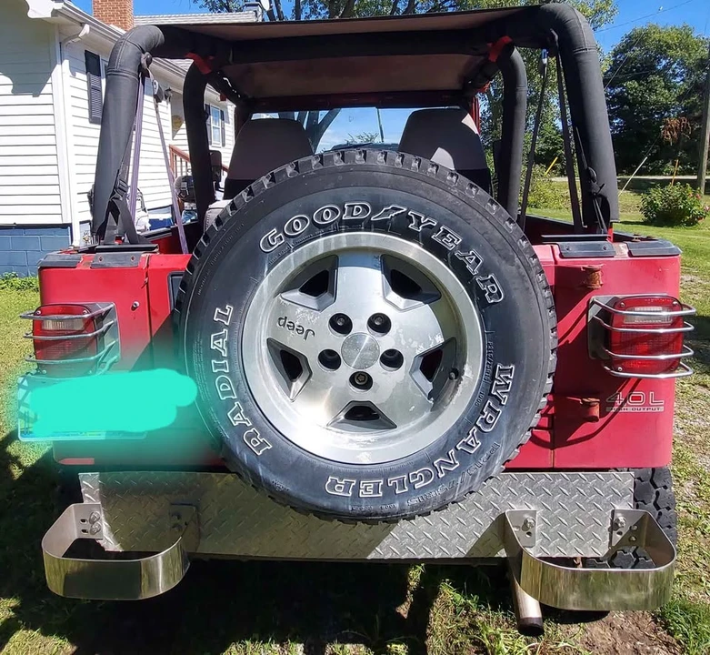 1994 Jeep YJ Wrangler - Image 6 of 10
