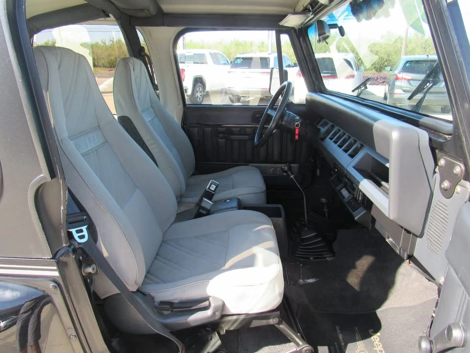 1994 Jeep YJ Wrangler - Image 7 of 14
