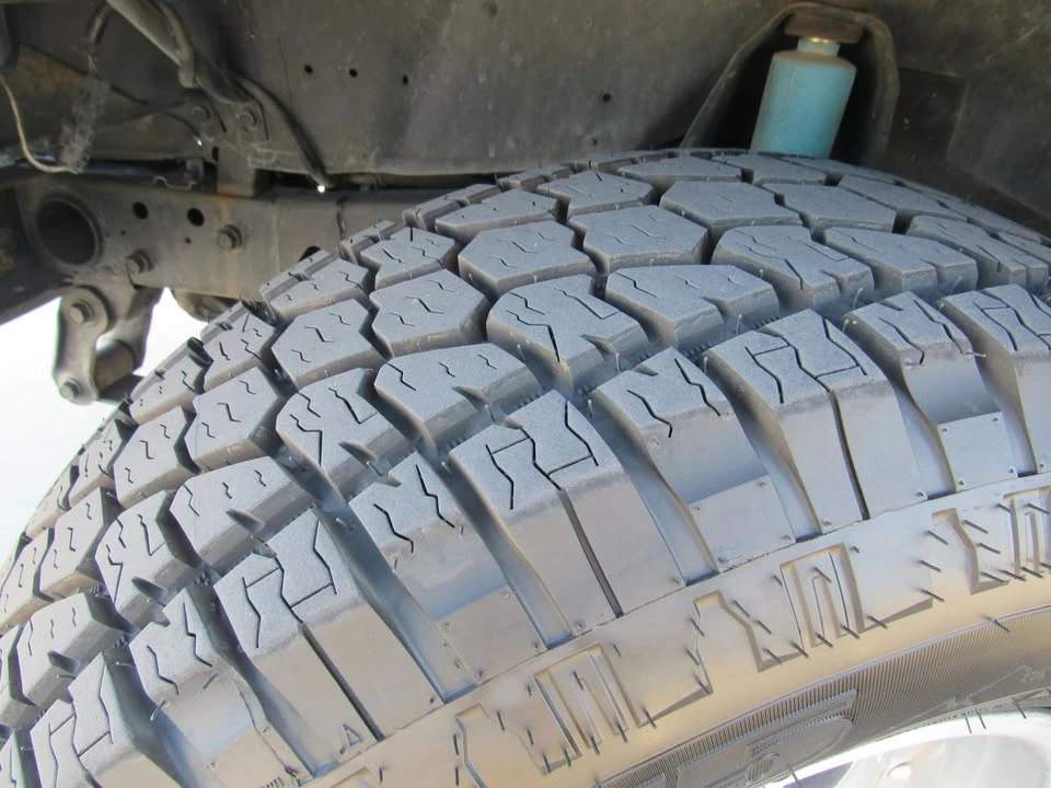 1994 Jeep YJ Wrangler - Image 13 of 14