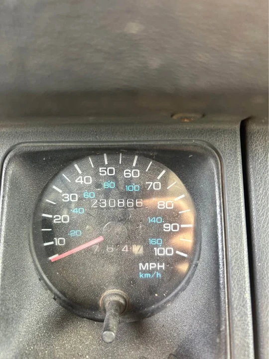 1994 Jeep YJ Wrangler - Image 8 of 9